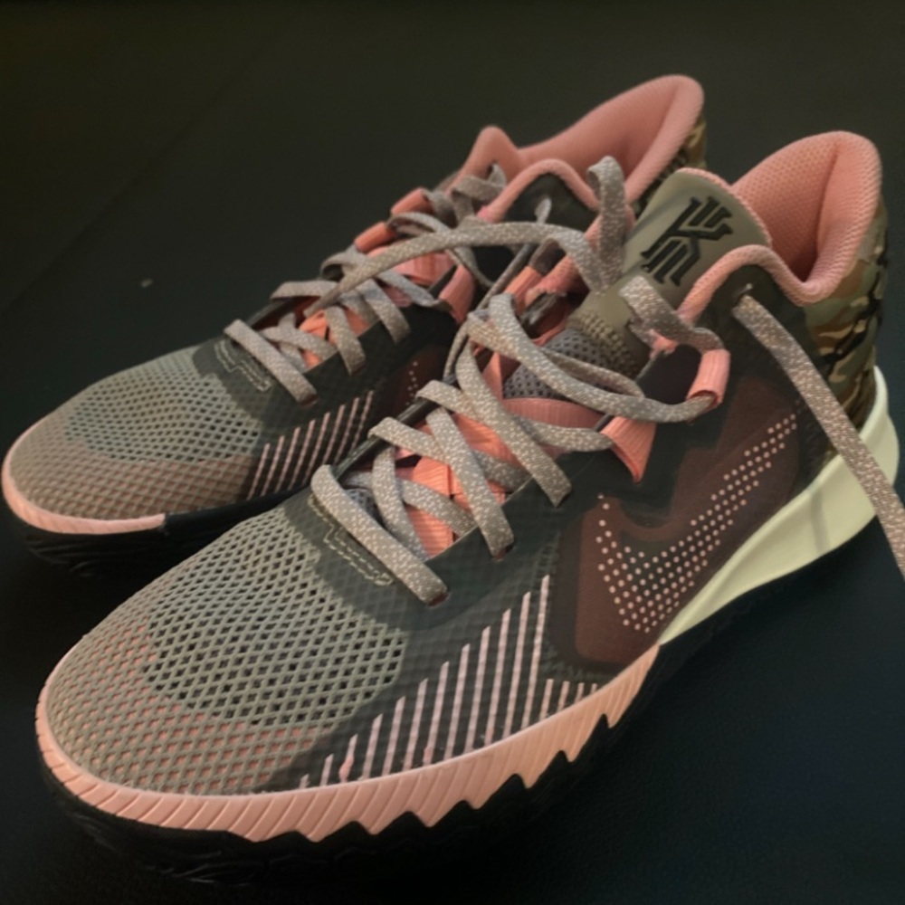 Nike Kyrie Flytrap 5 - image 1